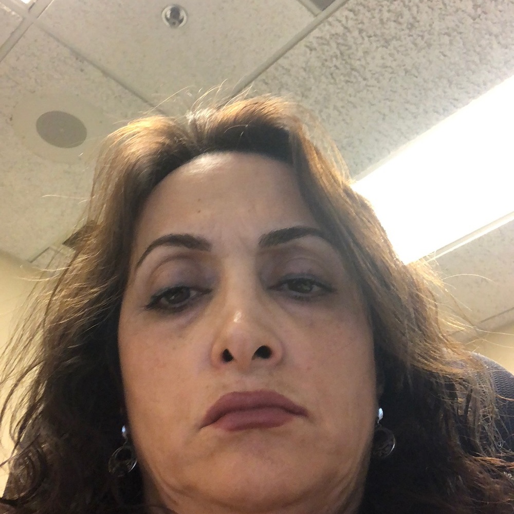 Meet your Posher, Farnoush